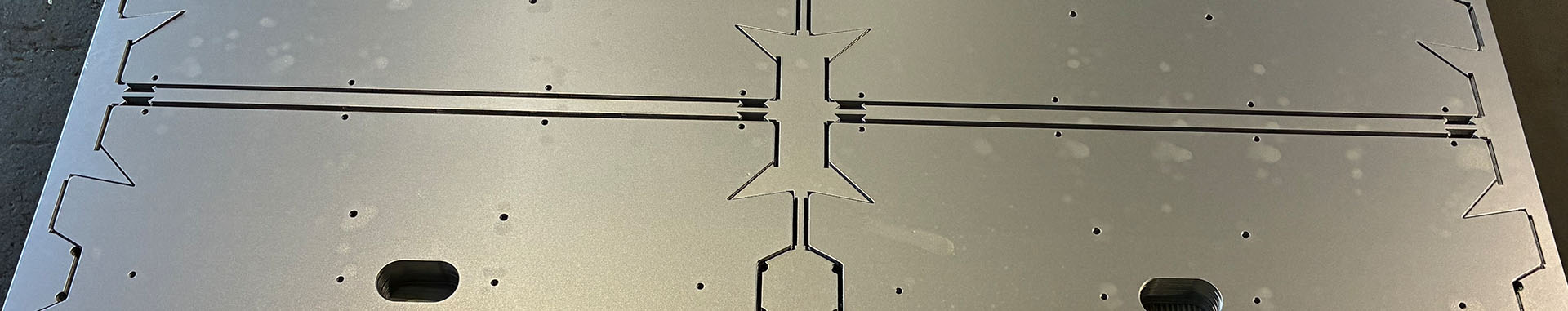 紅忠コイルセンター東北株式会社